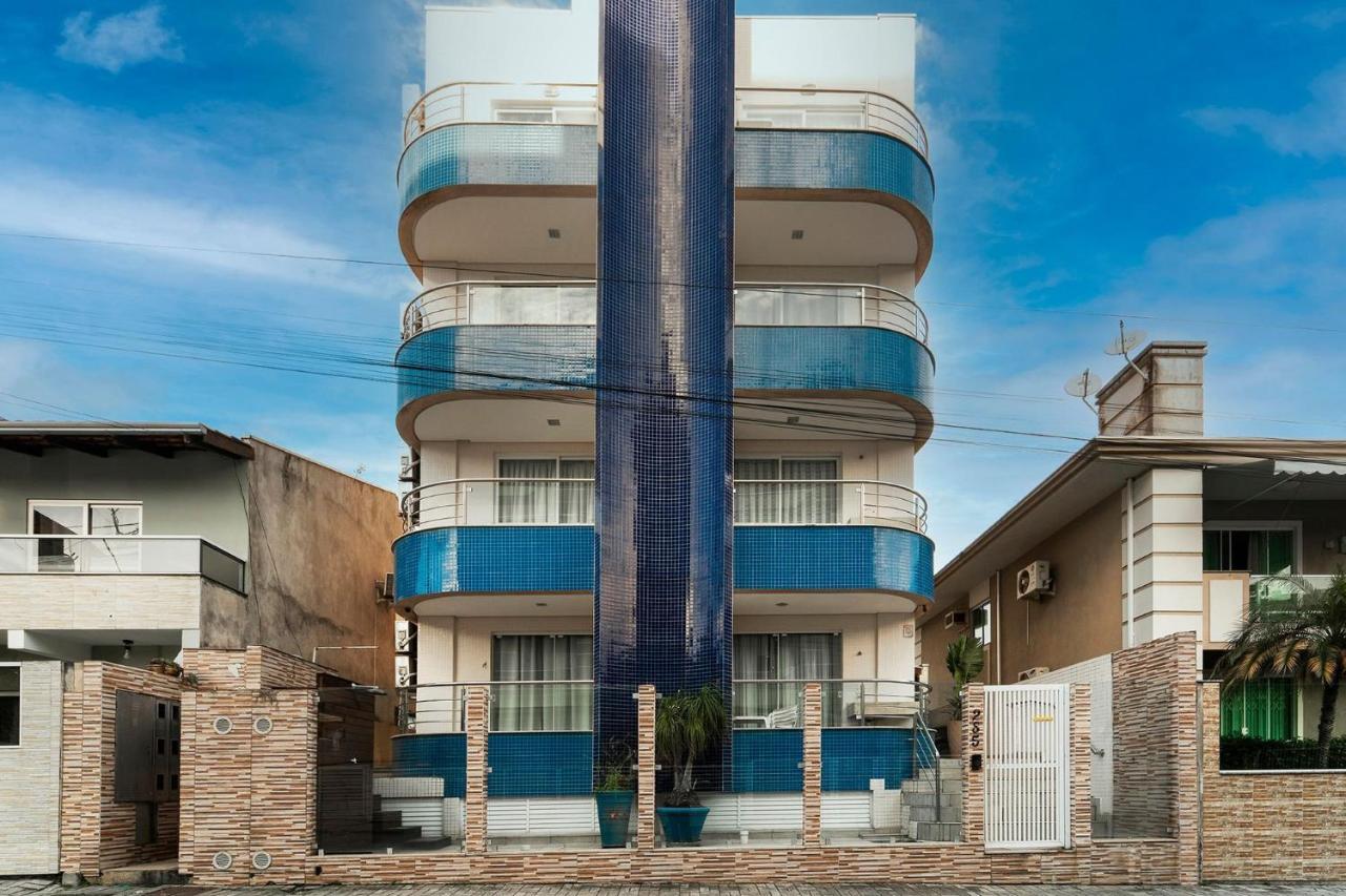 Residencial Edite No Centro De Bombinha Bombinhas Exterior photo